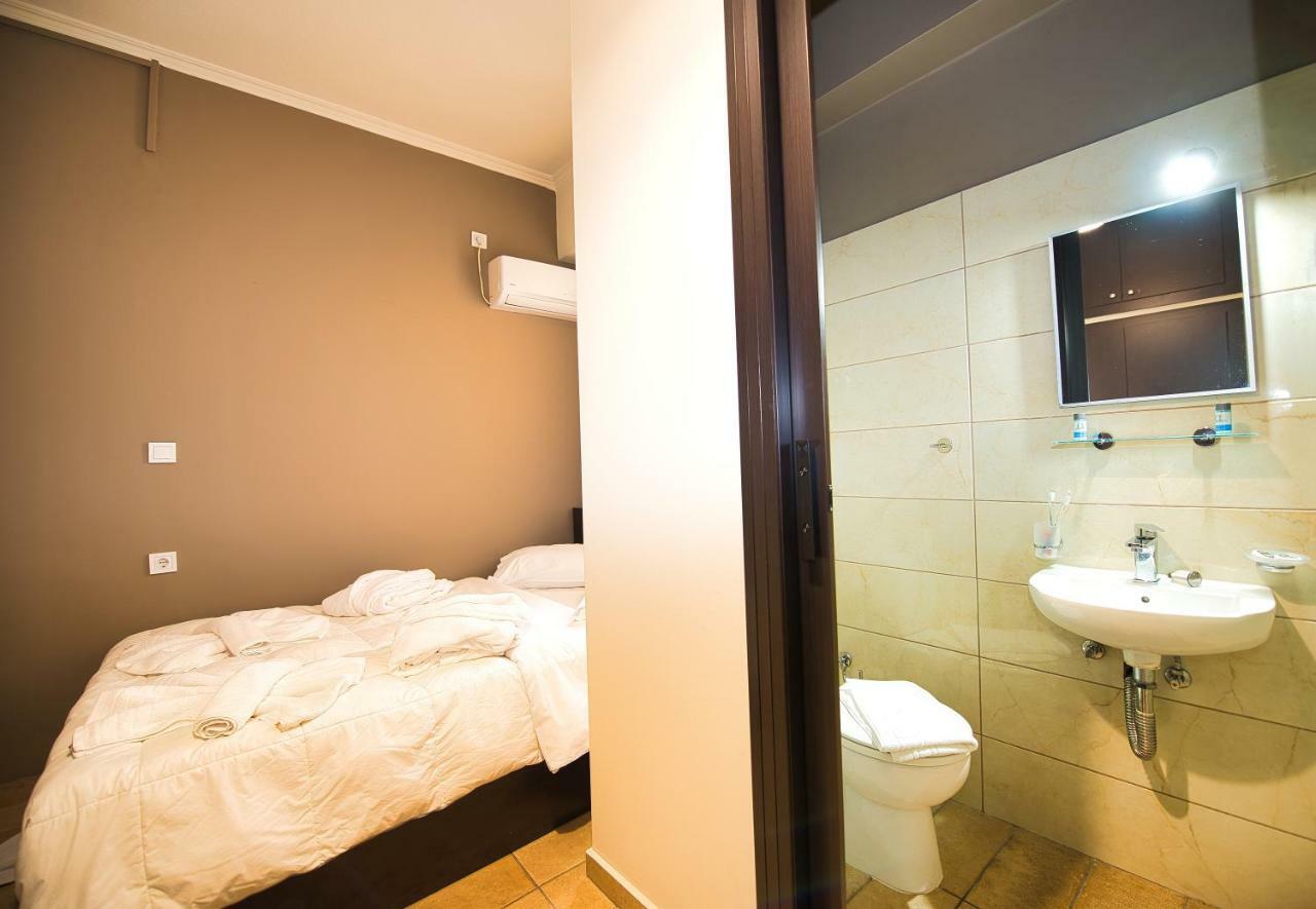Athens City Plaza Bagian luar foto