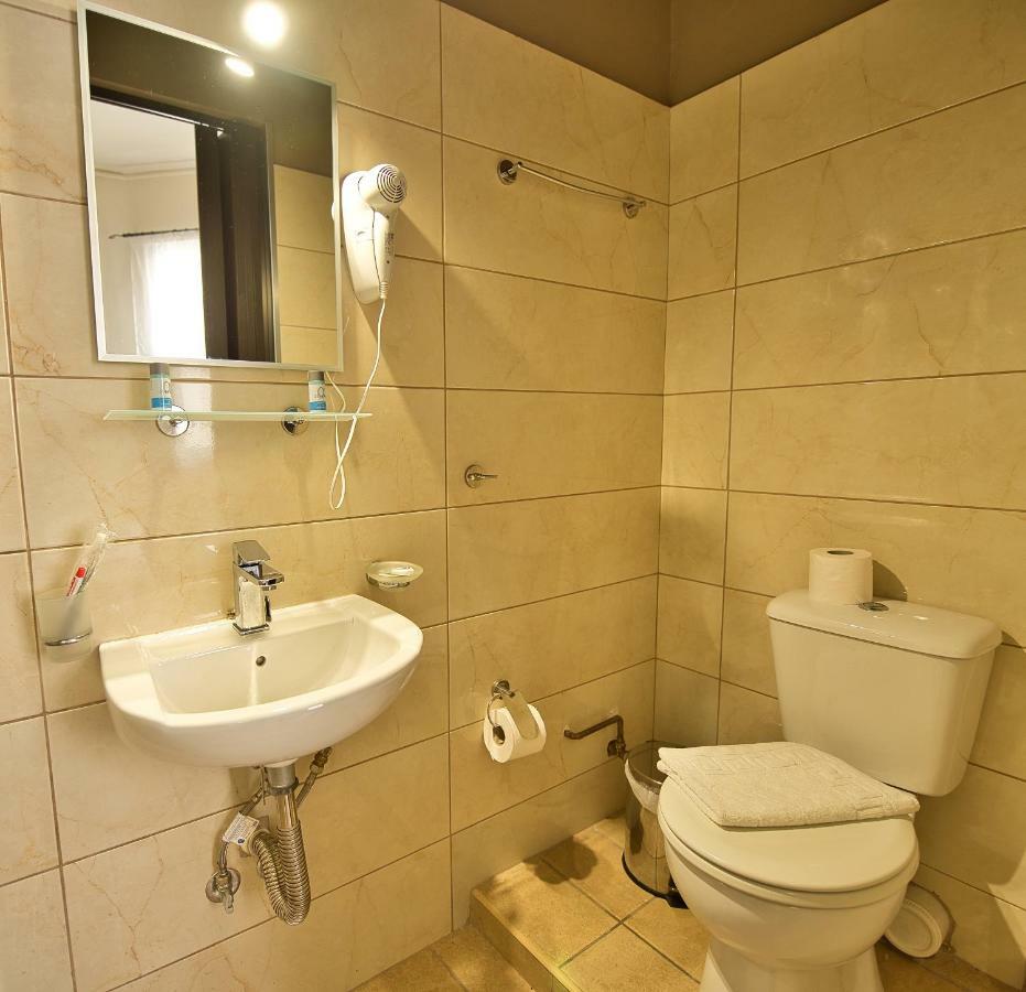 Athens City Plaza Bagian luar foto